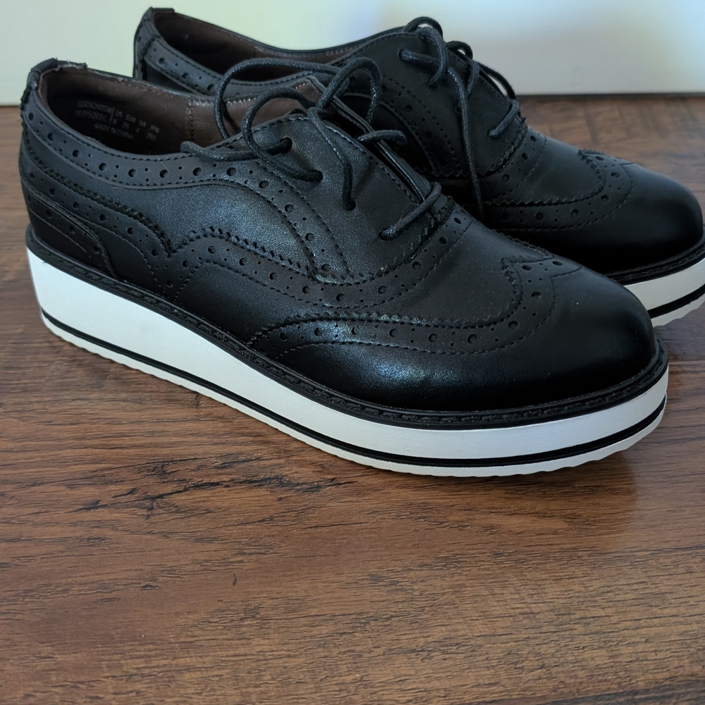 Dream Pairs Black Platform Brogues